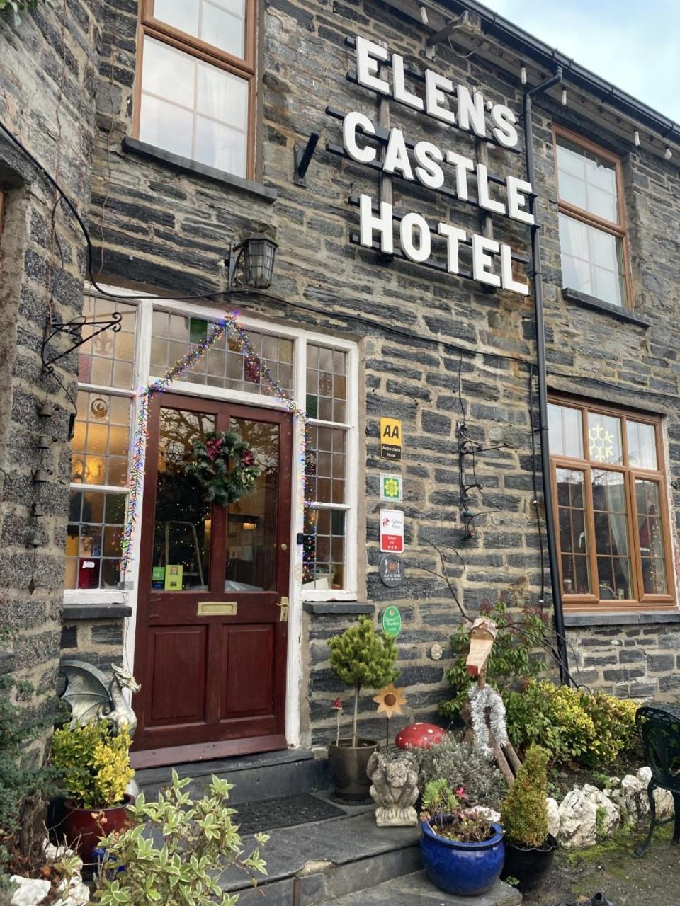 Elen'S Castle Hotel Dolwyddelan Eksteriør bilde