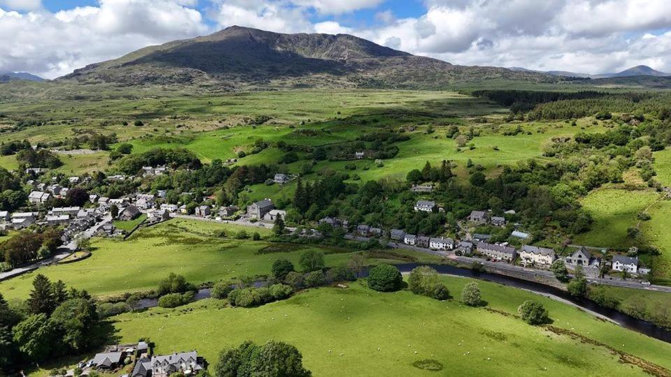 Elen'S Castle Hotel Dolwyddelan Eksteriør bilde
